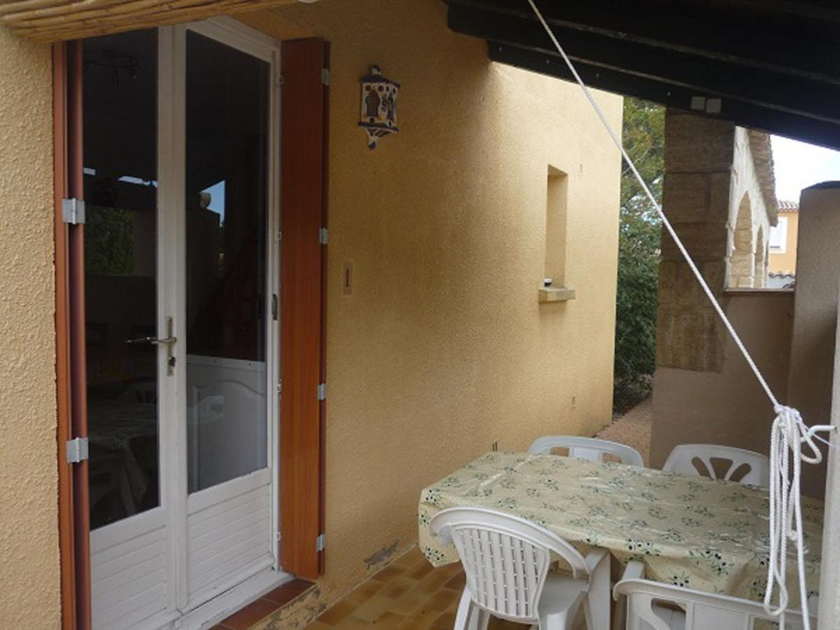 Gites Le Pressoir Vias Exteriör bild